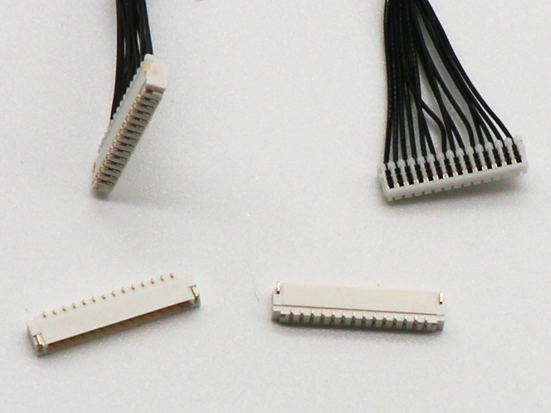 0.8間距8P無(wú)耳刺破式端子連接線束